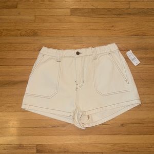 Pacsun cream shorts